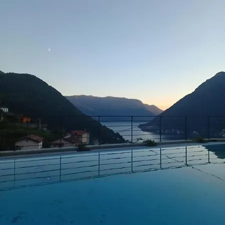 Apartament Simon's Place View *